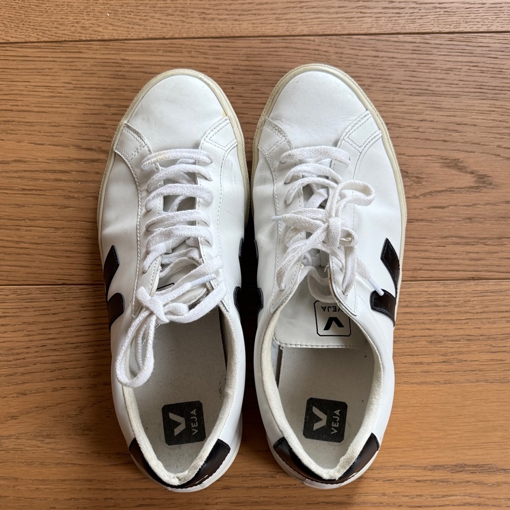 Veja White Sneakers - Men's